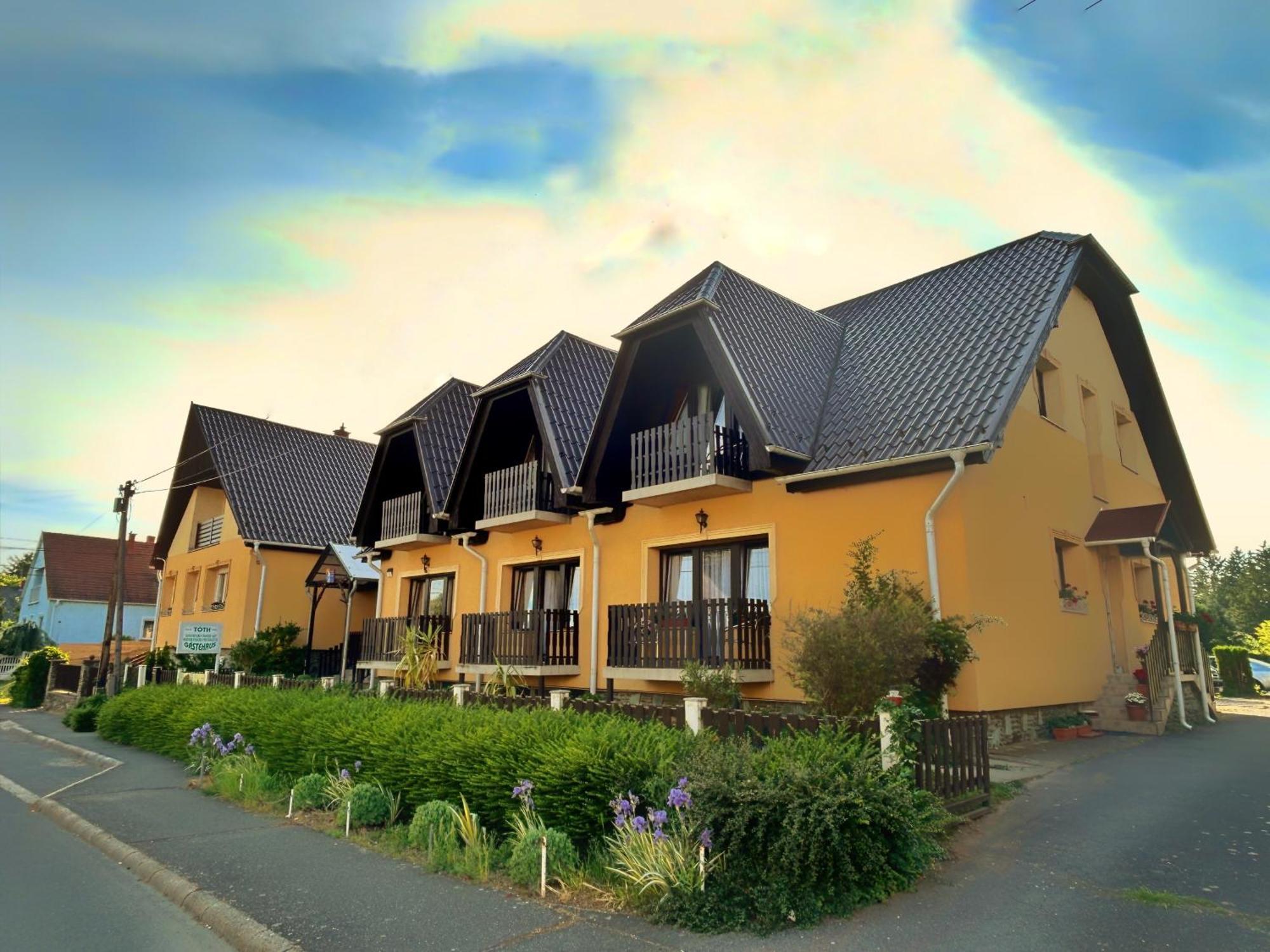 Toth Vendeghaz Hotel บุค ภายนอก รูปภาพ